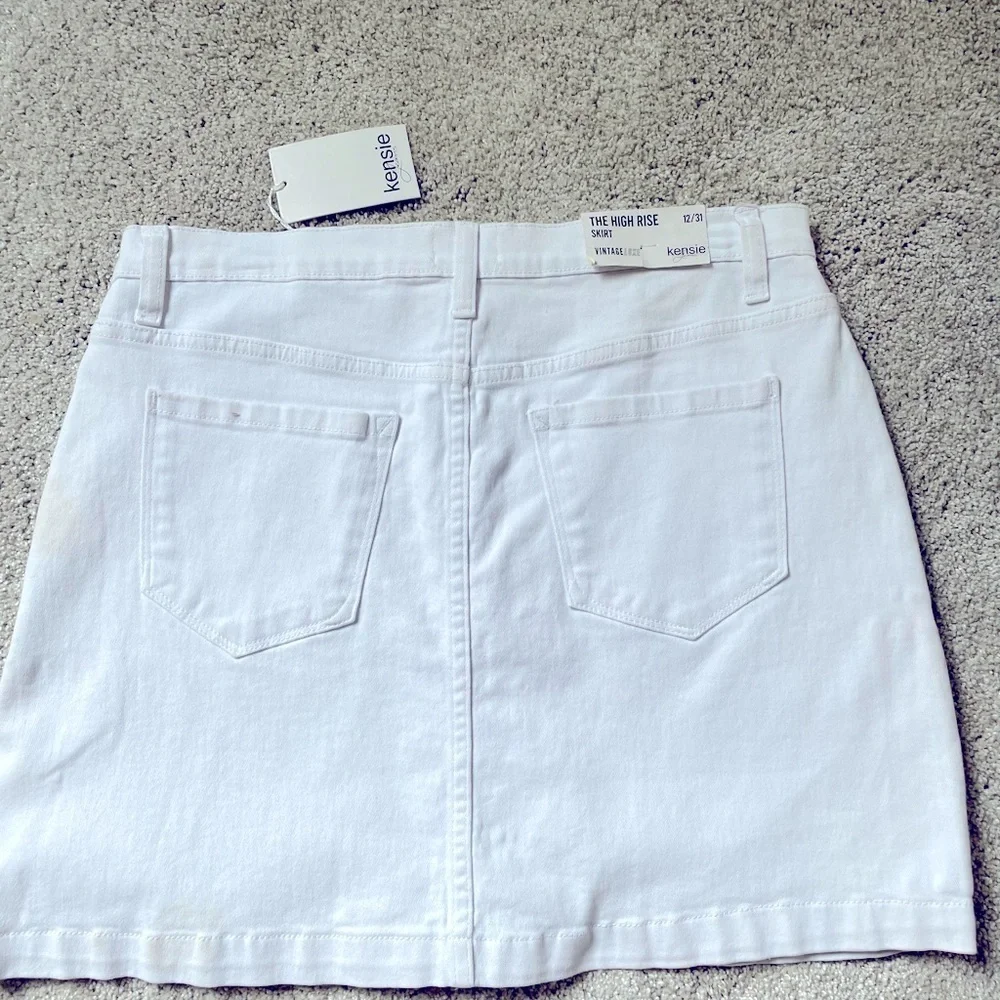 NWT Kensie Vintage Luxe “The High Rise” Skirt. - Picture 2 of 2